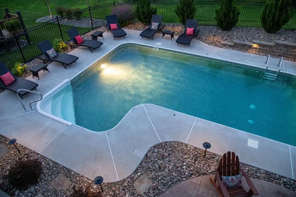 Trusted yard maintenance in Lenexa, KS by Creative Displays of Kansas City