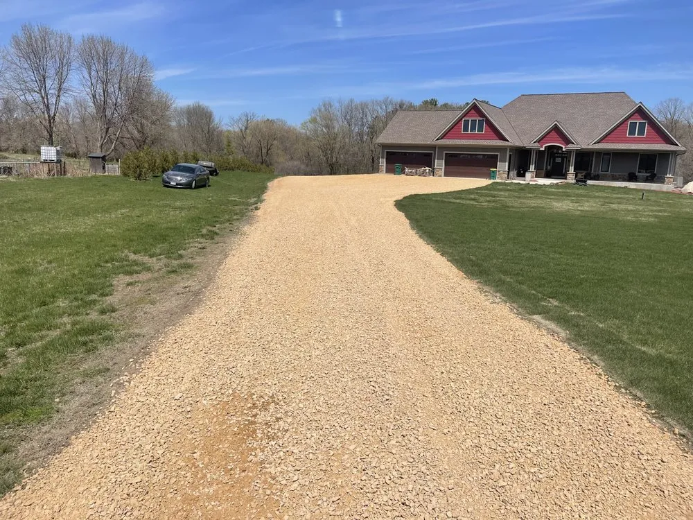 Top-rated lawn care service for homes in Otsego, MN by Creative Earthscapes