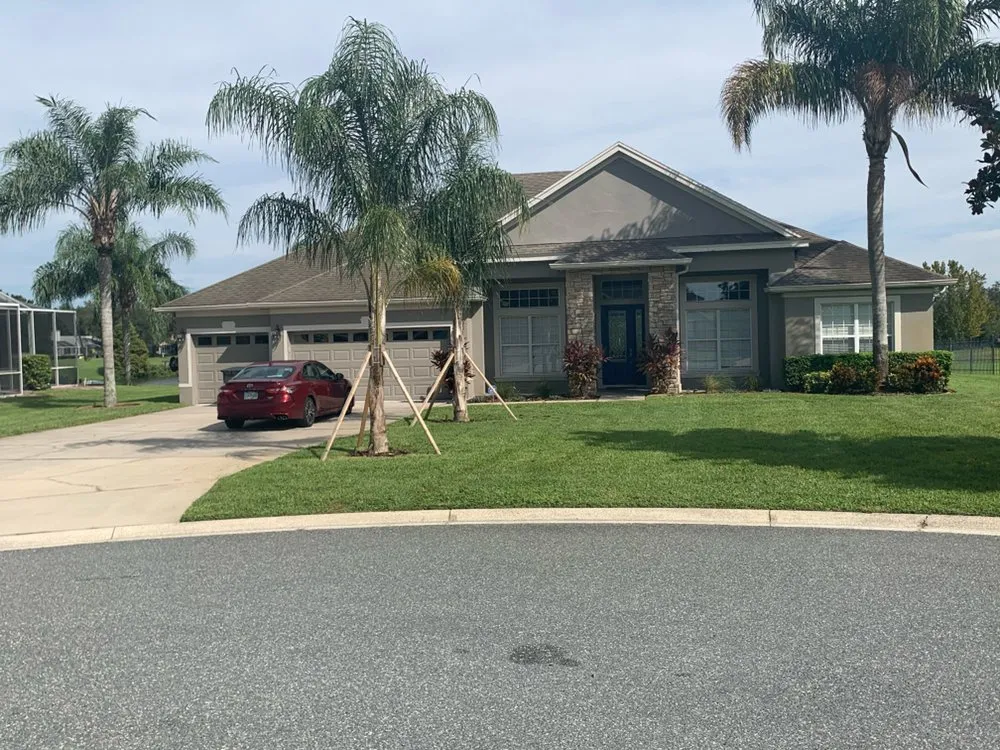 Custom landscape installation in Plant City, FL by Creative Edge Landscape & Lawn Care LLC of Plant City