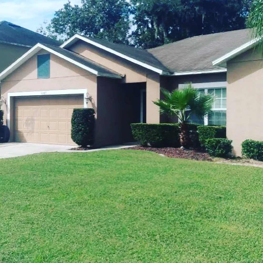 Custom garden landscaping near you across Plant City, FL - Creative Edge Landscape & Lawn Care LLC of Plant City