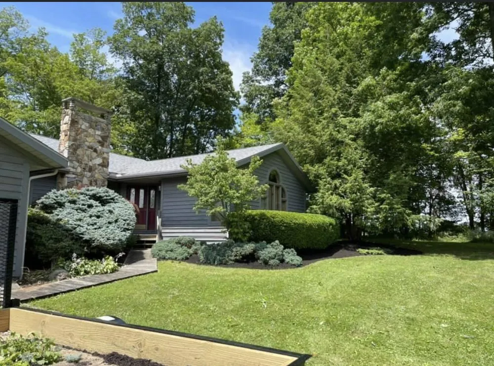 Reliable residential landscaping in Mansfield, OH - Creative Edge Landscaping and Designs