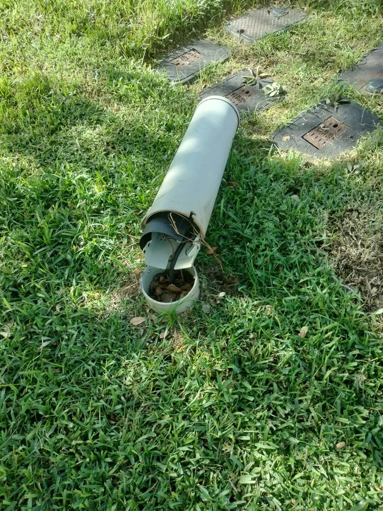 Trusted lawn mowing service in Sanford, FL - Creative Edge Lawn & Landscape