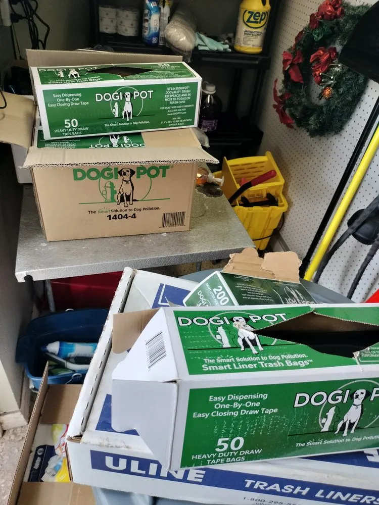 Local lawn mowing service in Sanford, FL by Creative Edge Lawn & Landscape