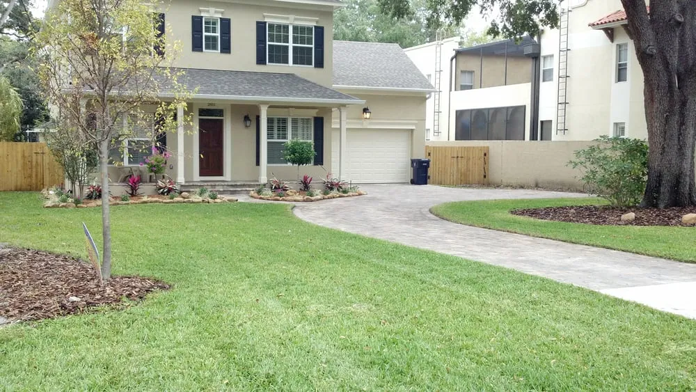 Local lawn mowing service in Lakeland, FL by Creative Edge Outdoor Solutions