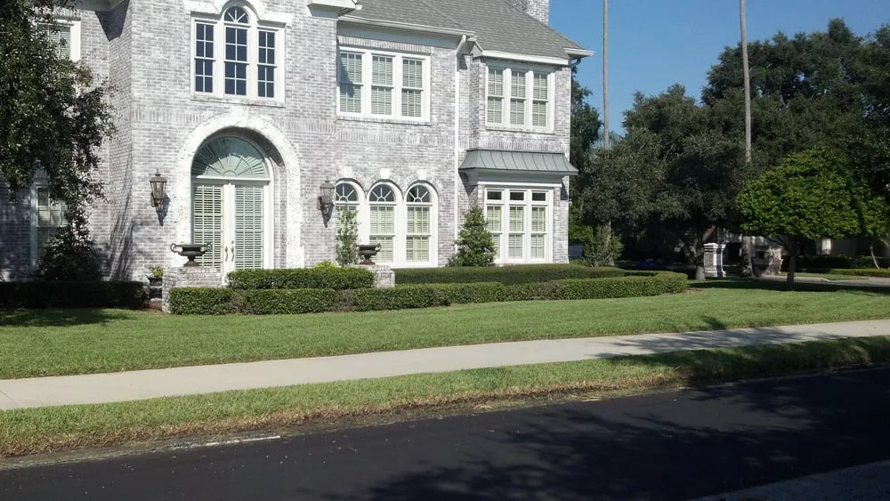 Affordable landscaping services in Lakeland, FL - Creative Edge Outdoor Solutions