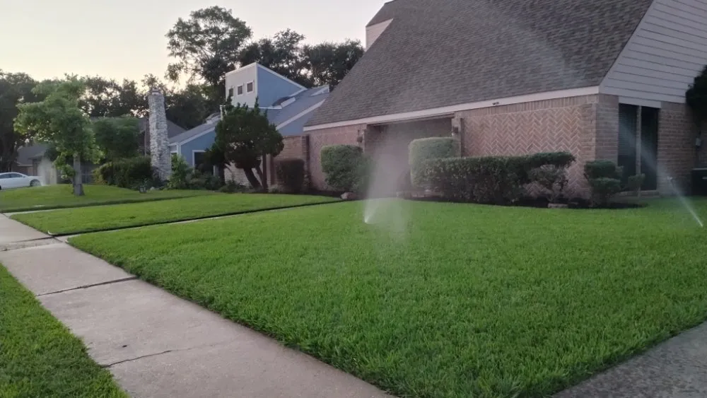 Expert landscape installation experts serving Richmond, TX - Creative Environments