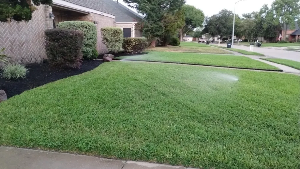 Local landscape design in Richmond, TX - Creative Environments