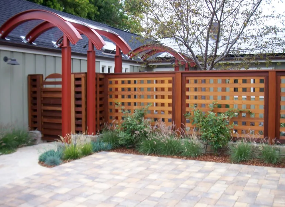 Reliable yard maintenance in Sebastopol, CA by Creative Environments