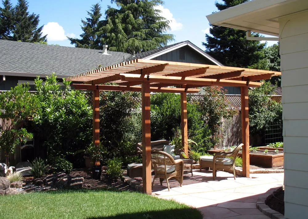 Top-rated lawn care service in Sebastopol, CA - Creative Environments