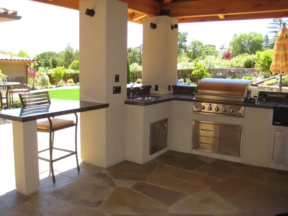 Trusted yard maintenance in Sebastopol, CA by Creative Environments