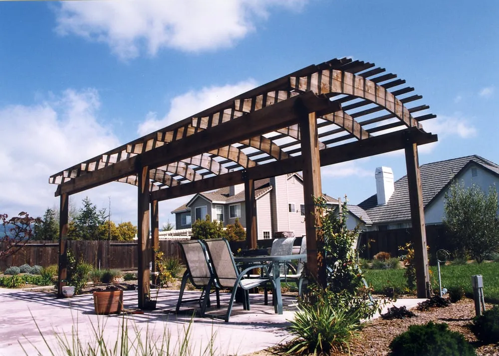 Affordable yard cleanup service experts serving Sebastopol, CA - Creative Environments