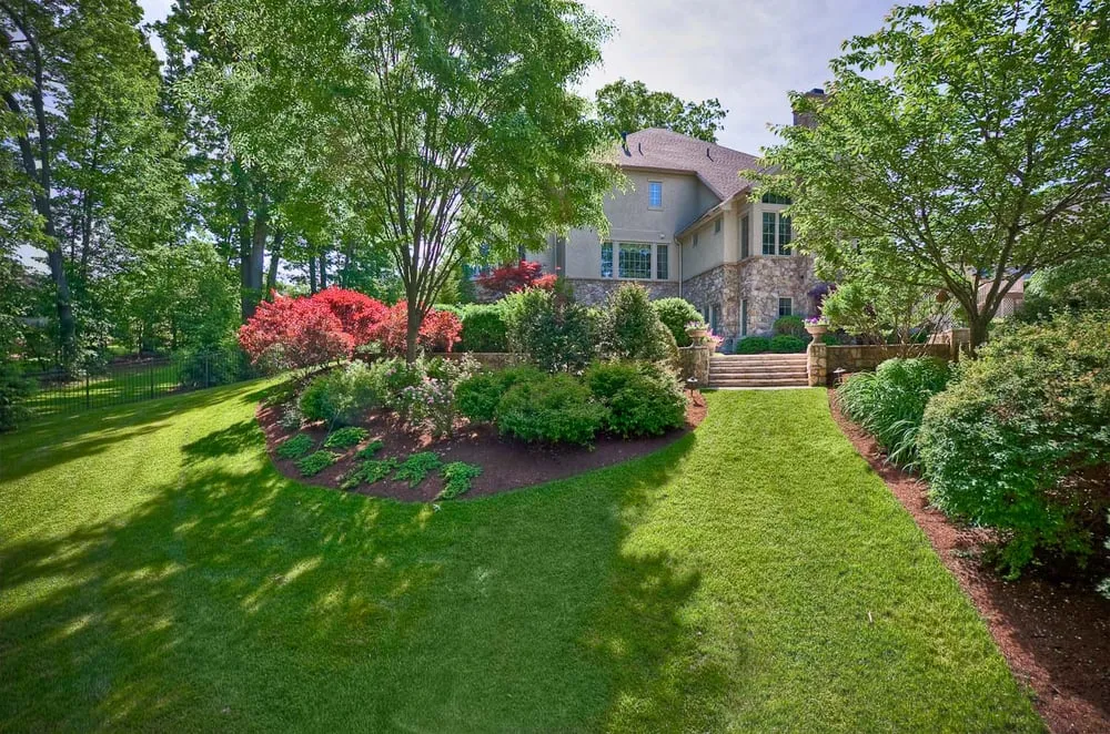 Professional outdoor landscaping experts serving Dillsburg, PA - Creative Exteriors