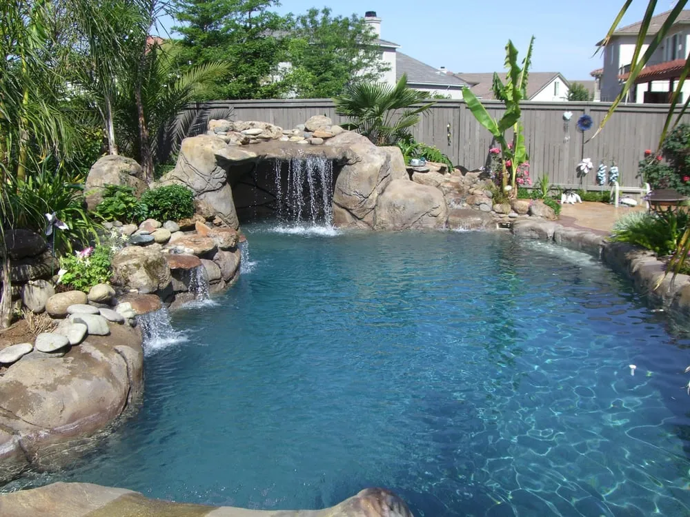 Affordable lawn mowing service for residential properties in Elk Grove, CA by Creative Falls