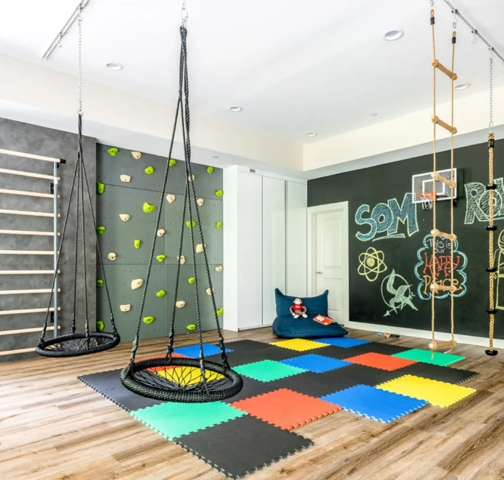 Professional garden landscaping for homes in San Antonio, TX by Creative Gardens & More