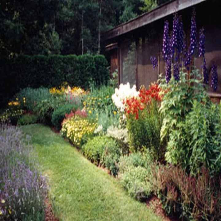 Trusted garden landscaping in Stone Ridge, NY by Creative Gardens