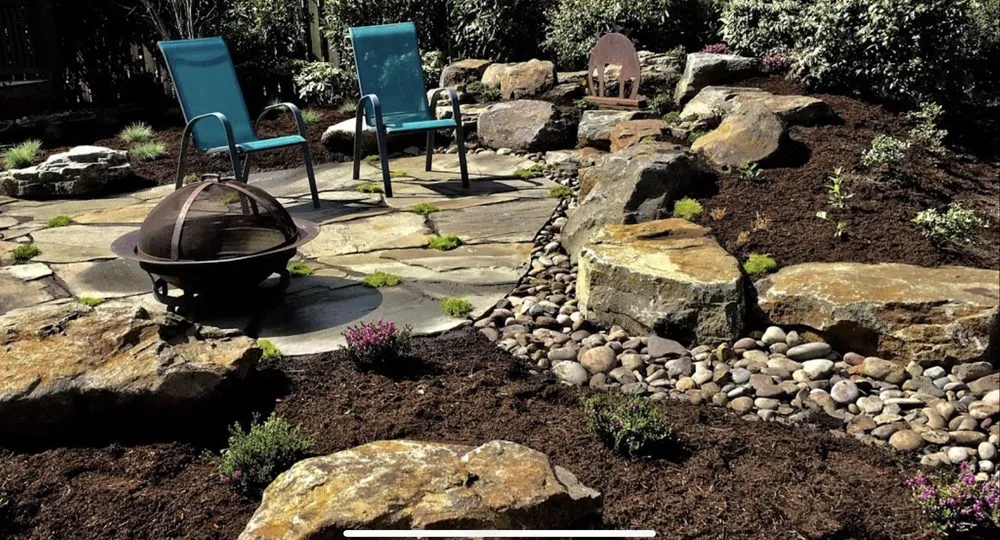 Custom garden landscaping for year-round maintenance in Sherwood, OR by Creative Landcare