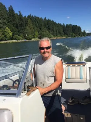 Creative Landscape & Curbs Logo