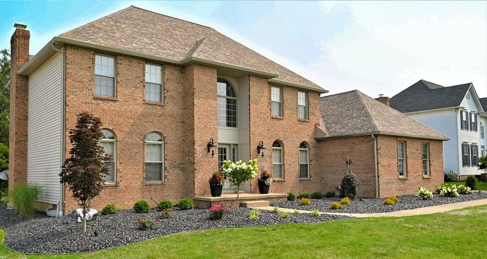 Top-rated yard maintenance experts serving Youngstown, OH - Creative Landscape by Design