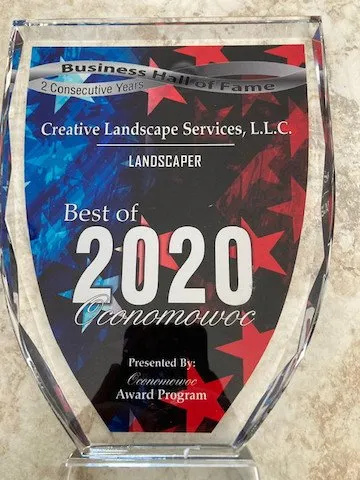 Professional lawn care service experts serving Oconomowoc, WI - Creative Landscape Services