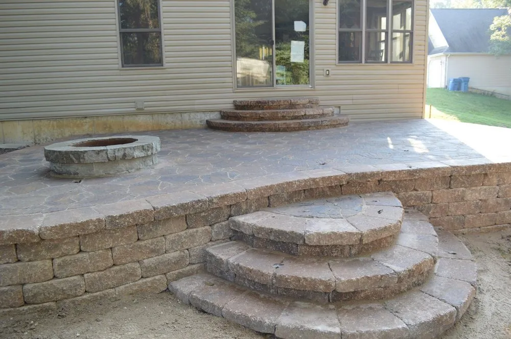 Custom landscaping services in Fairview Heights, IL by Creative Landscapes & Garden Center