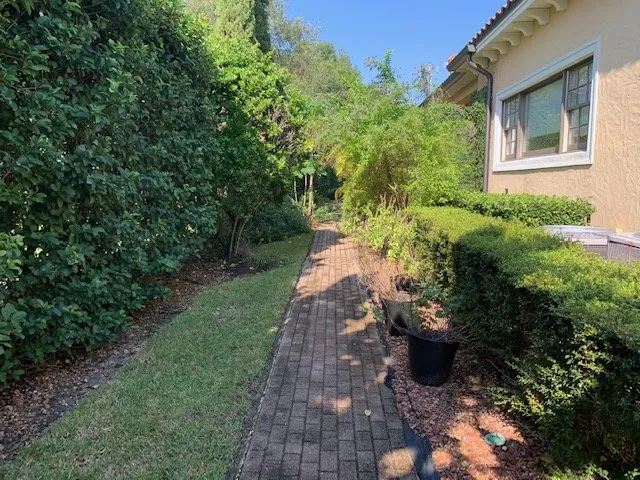 Reliable garden landscaping experts serving Apopka, FL - Creative Landscapes