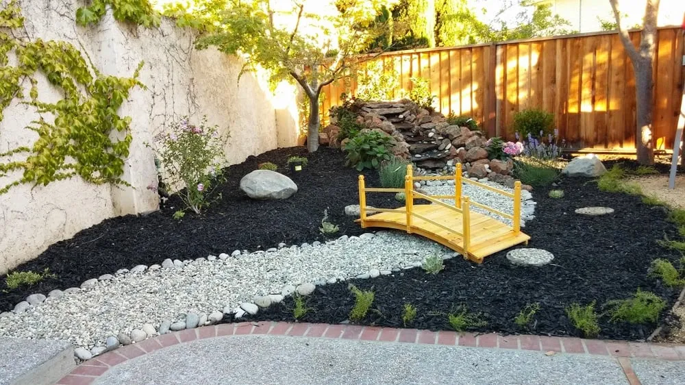 Local residential landscaping in Hayward, CA by Creative Landscapes