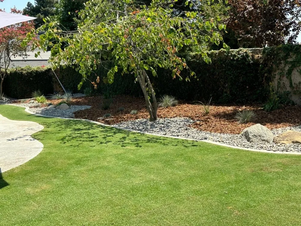 Custom garden landscaping with custom design in Buttonwillow, CA by Creative Landscaping