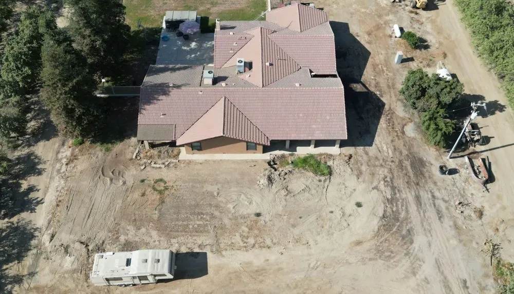 Trusted landscape design experts serving Buttonwillow, CA - Creative Landscaping