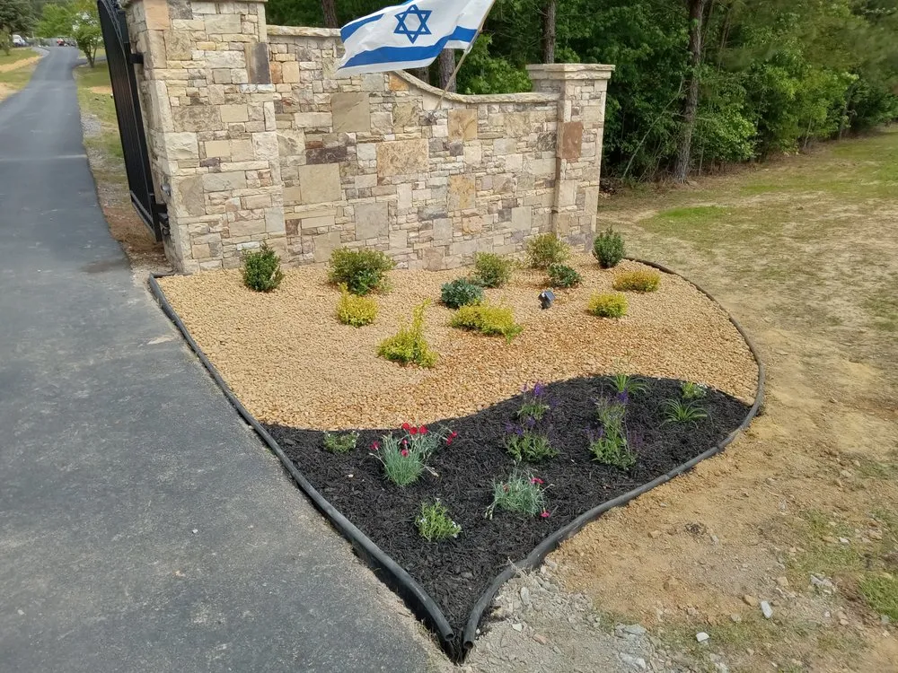 Professional garden landscaping near you in Cedartown, GA by Creative Landscaping