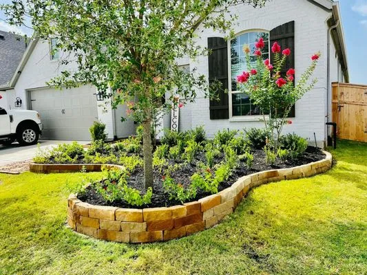 Creative Landscaping N Irrigation Logo