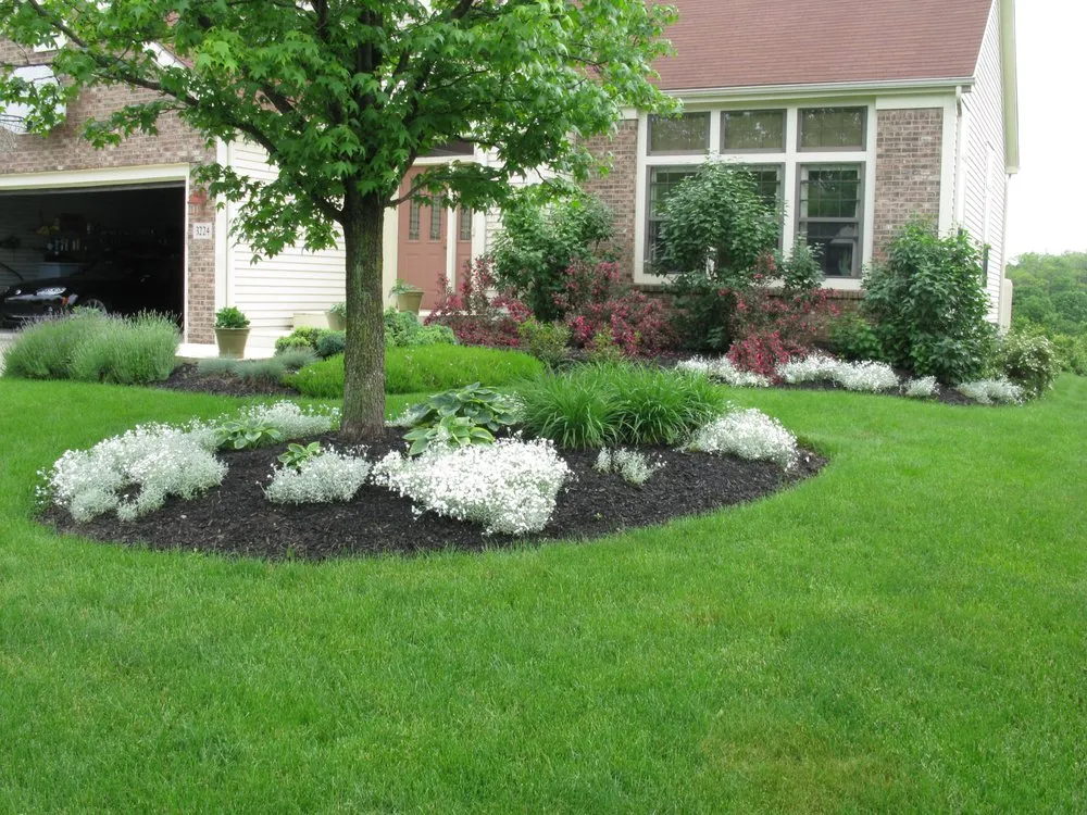 Local lawn mowing service in Pataskala, OH - Creative Lawn Care