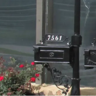 Reliable garden landscaping in Rossville, GA by Creative Lawn