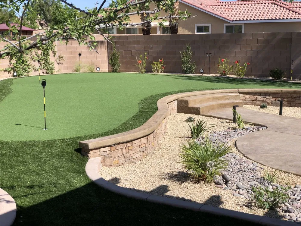 Professional residential landscaping experts serving Las Vegas, NV - Creative Outdoor Design