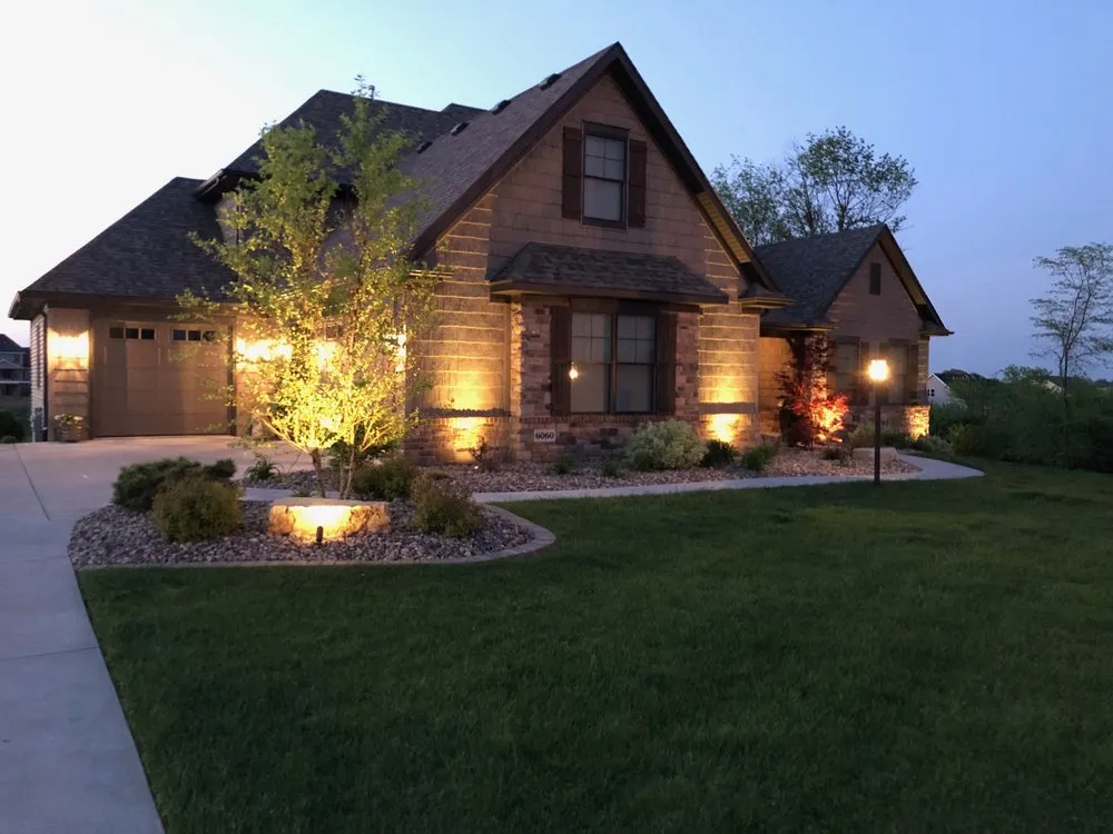 Affordable yard cleanup service in Bettendorf, IA - Creative Outdoors