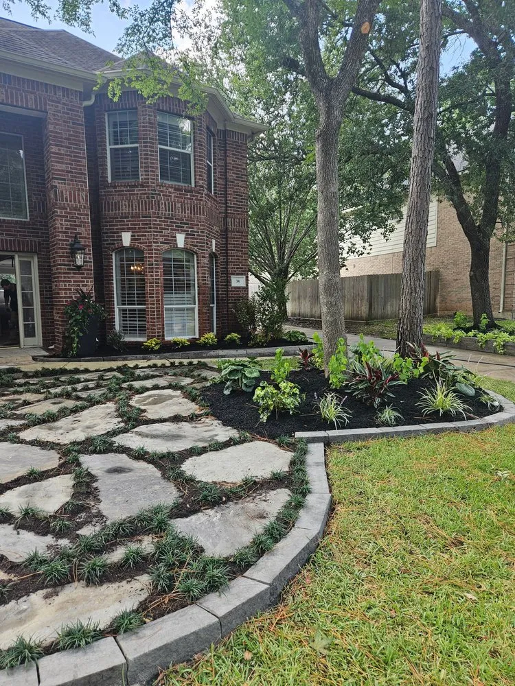 Top-rated outdoor landscaping in Magnolia, TX by Creative Reflections Landscape & Maintenance