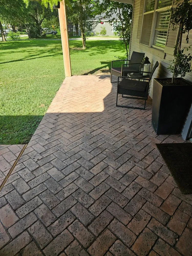 Expert landscape installation in Magnolia, TX by Creative Reflections Landscape & Maintenance