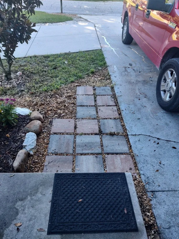 Trusted yard maintenance in Sarasota, FL - Creative Solutions Landscaping