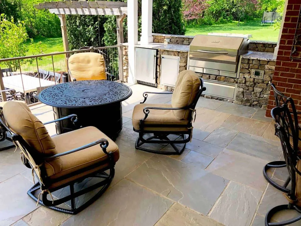 Professional garden landscaping experts serving Franklin, TN - Creative Stone