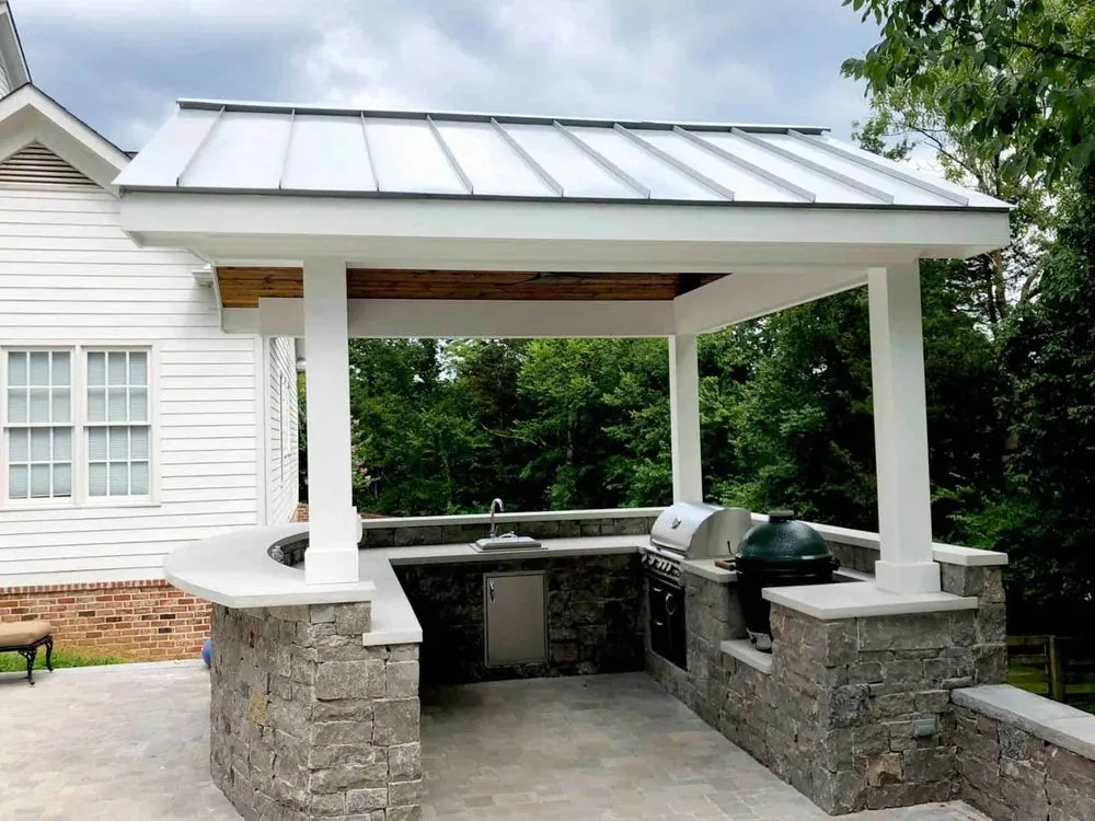 Custom landscaping services in Franklin, TN by Creative Stone