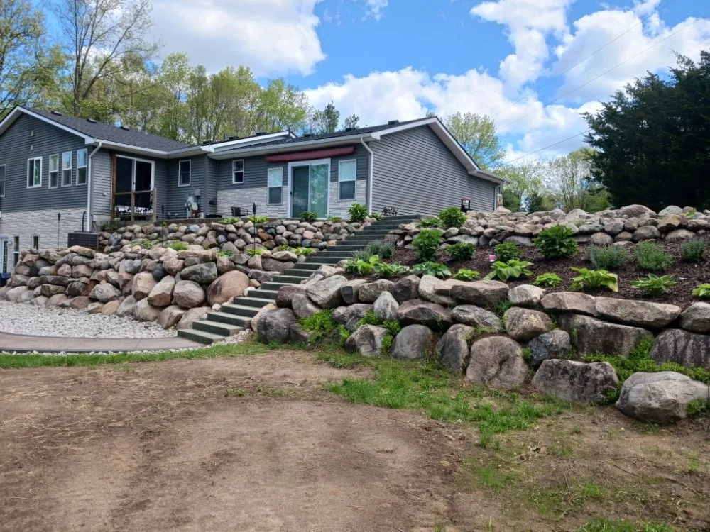 Affordable lawn care service in Novi, MI - Creative Stoneworks