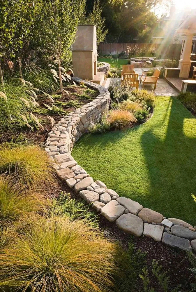 Top-rated yard maintenance in Novi, MI by Creative Stoneworks