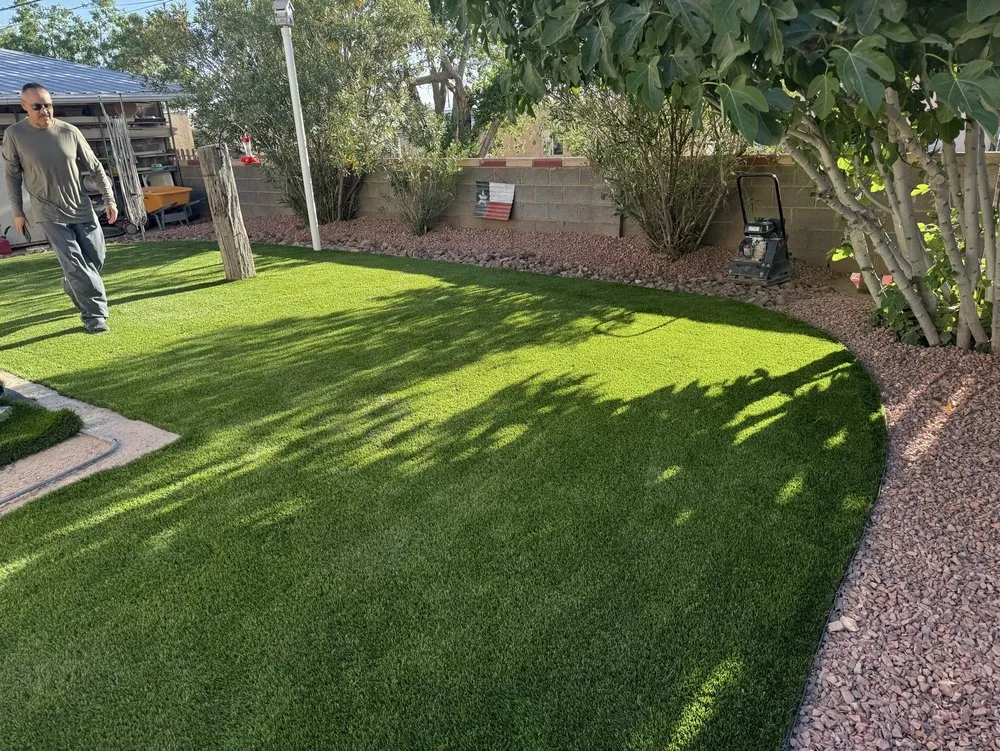 Top-rated garden landscaping for year-round maintenance in Alamogordo, NM by Creative Touch Landscaping and Design