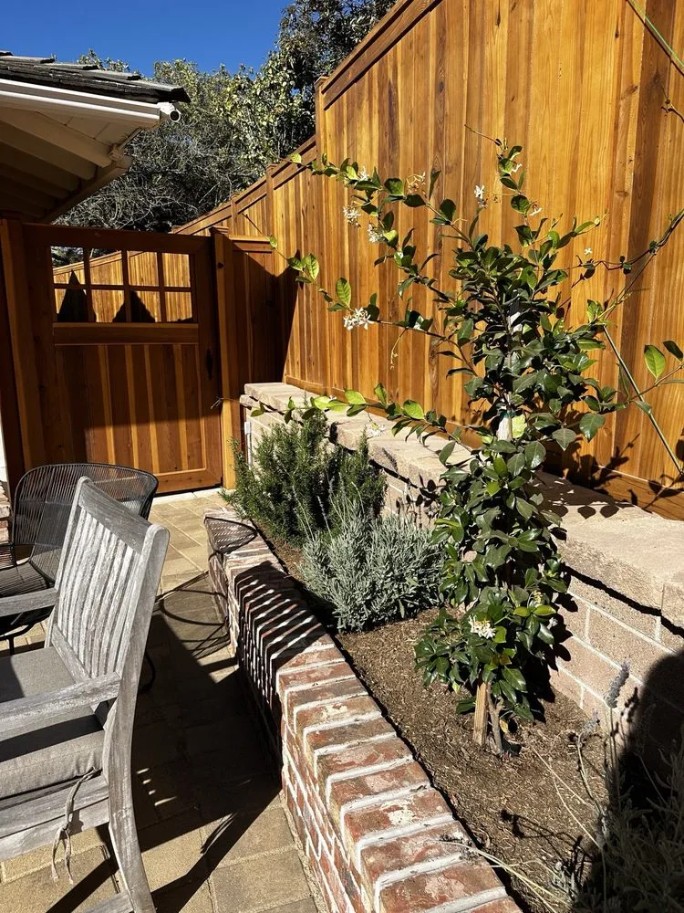 Reliable outdoor landscaping for residential properties in San Diego, CA by Creative Turf Install