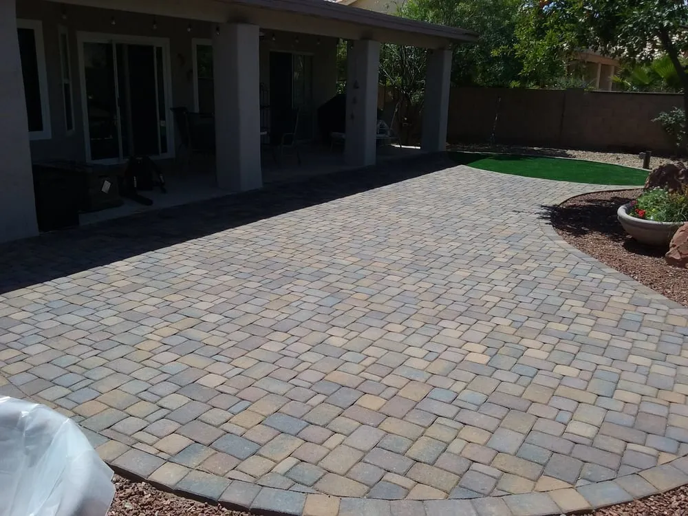 Top-rated lawn care service experts serving Surprise, AZ - CreativeTouch Landscaping, Maintenance & Irrigation