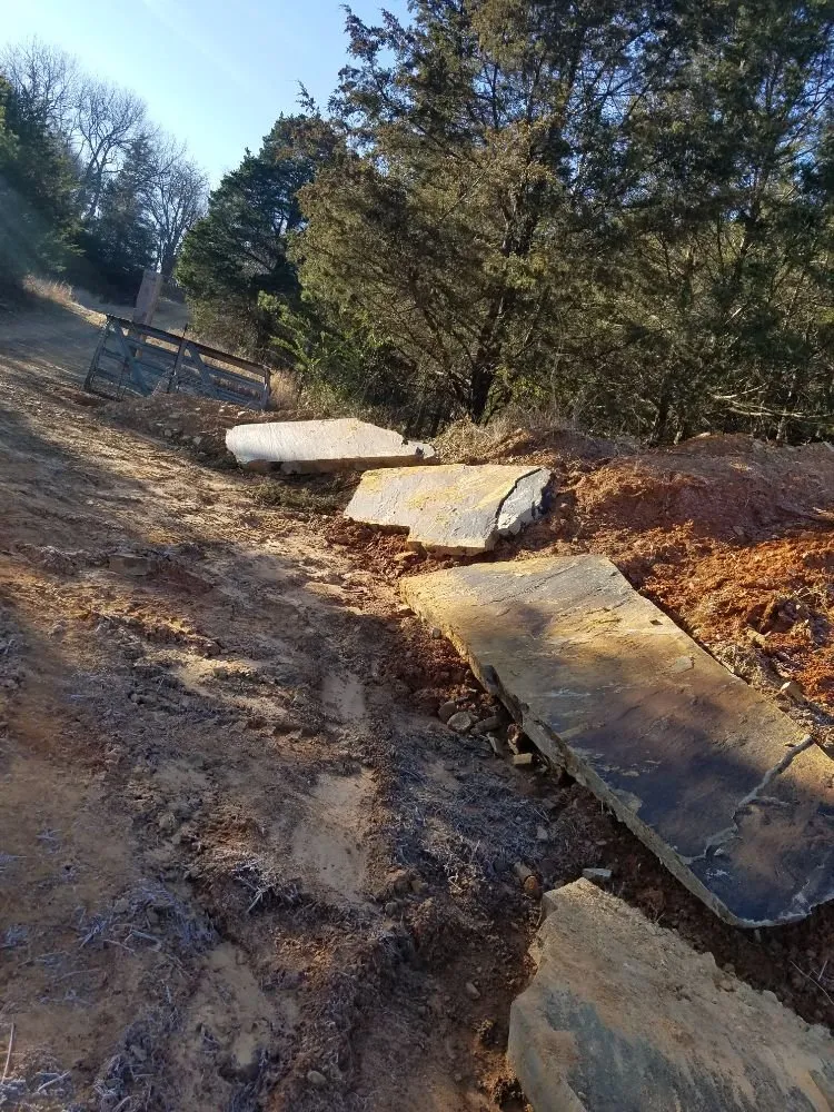 Trusted yard cleanup service in Paris, AR - Creator's Stone