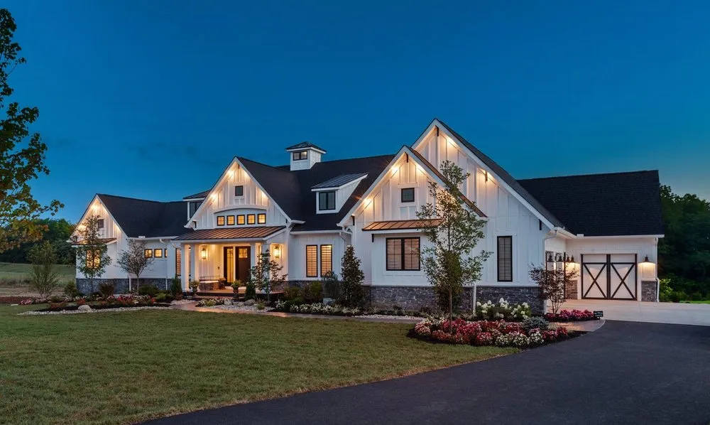 Local landscape design experts serving Lebanon, OH - Creech's Lawn & Landscape Garden Center