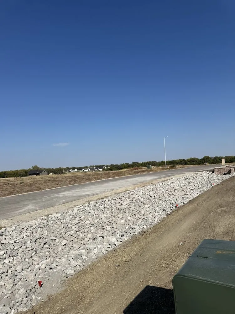 Local residential landscaping in Derby, KS - Creek Tree and Landscape