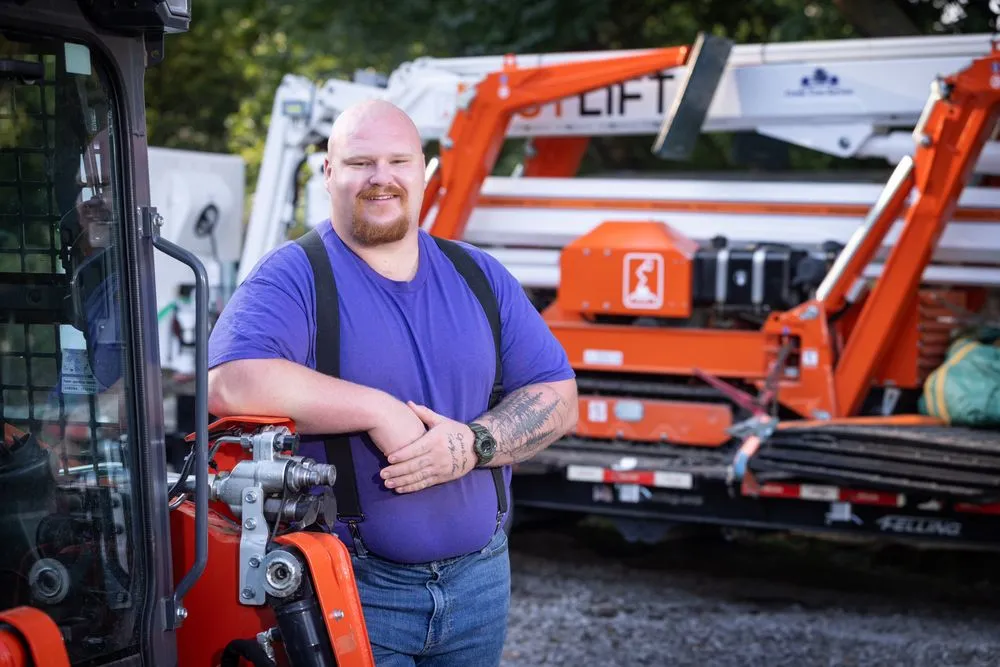 Professional yard cleanup service in Olathe, KS - Creek Tree Service