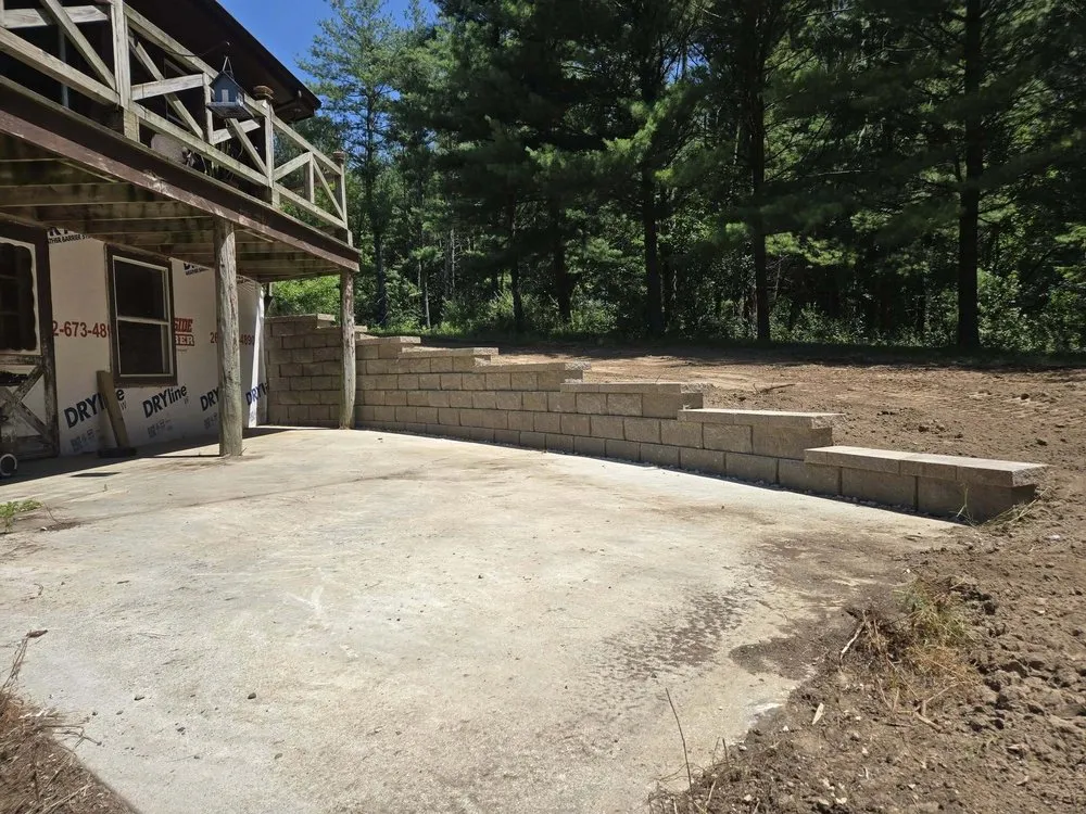 Affordable outdoor landscaping experts serving Slinger, WI - Creek View Landscape