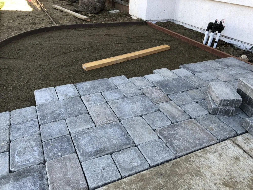 Affordable lawn mowing service in Los Banos, CA - Creekside Landscape